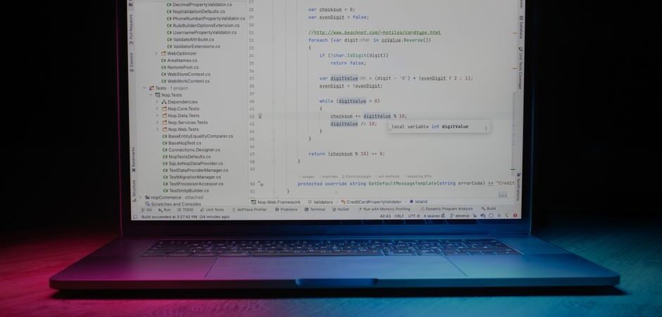 AI Auto Post Writing Myths vs Facts: What Works for UK Sites